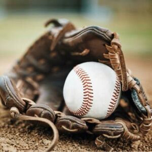 Under Armour Sweatpants - grey
I have bats left handed glove helmets too
Ask me